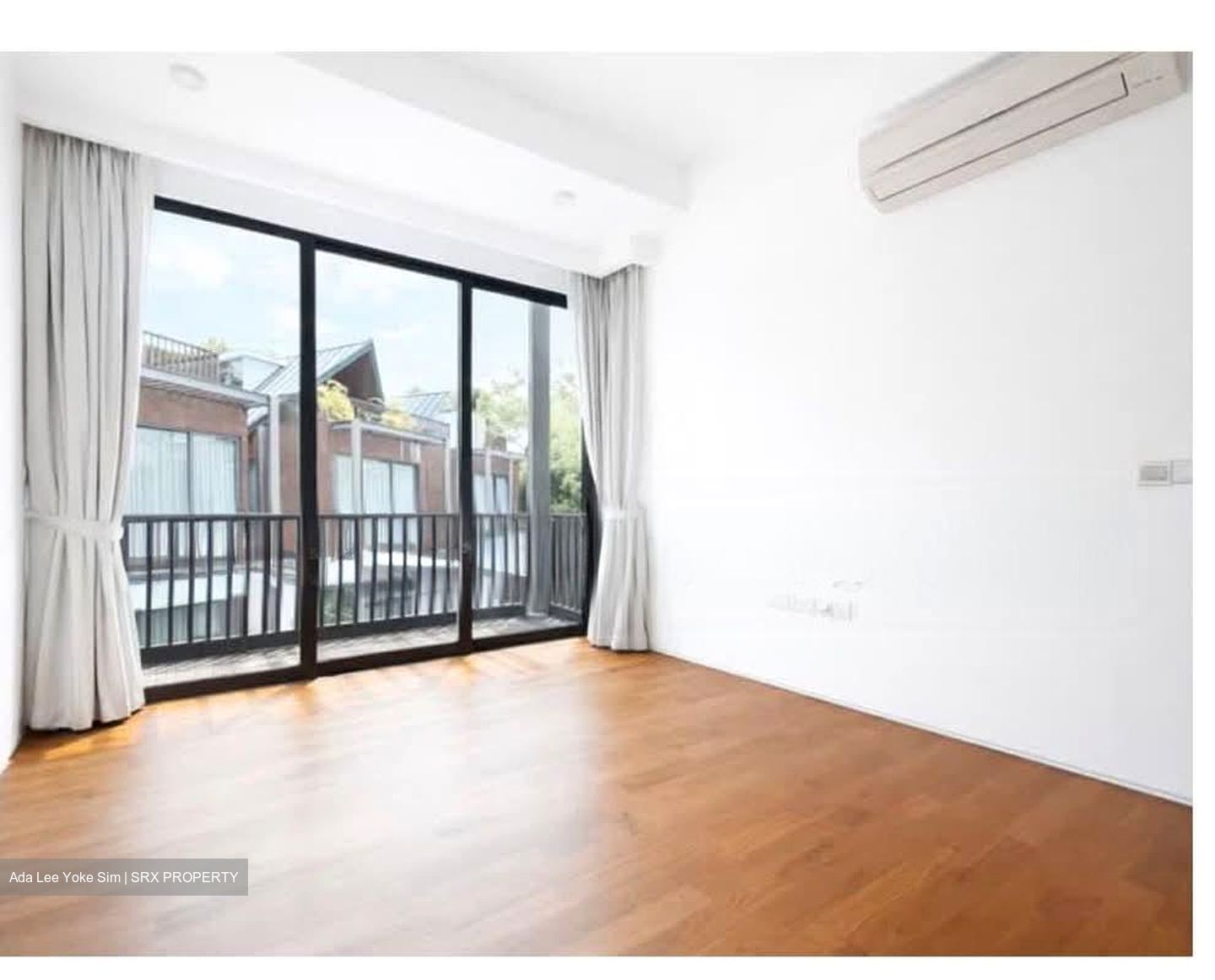 Jalan Haji Alias (D10), Terrace #565246501